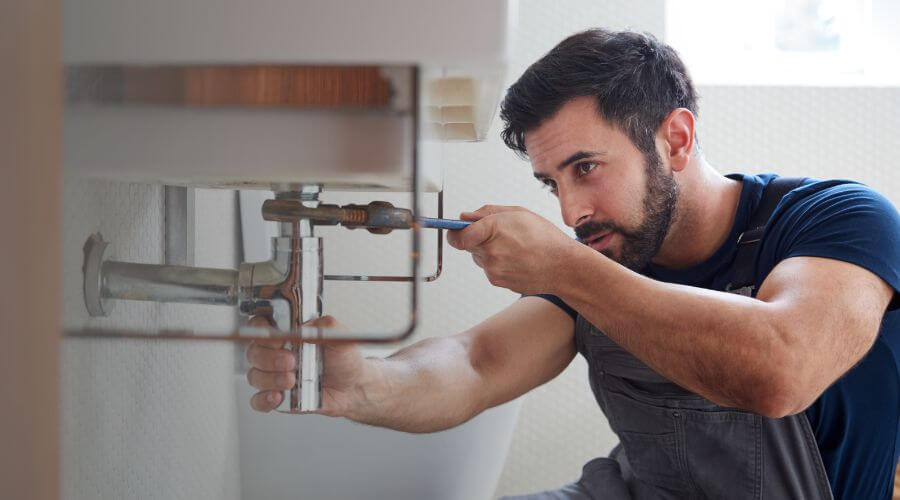 Gas water heater repair in Fontanet, IN